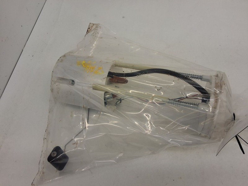 Fuel Pump Assembly Passenger Right Fits 19-23 DODGE 2500 PICKUP 3366190