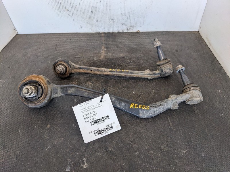 2010-2015 Chevrolet Camaro Front Right Control Arm Set OEM 1180628