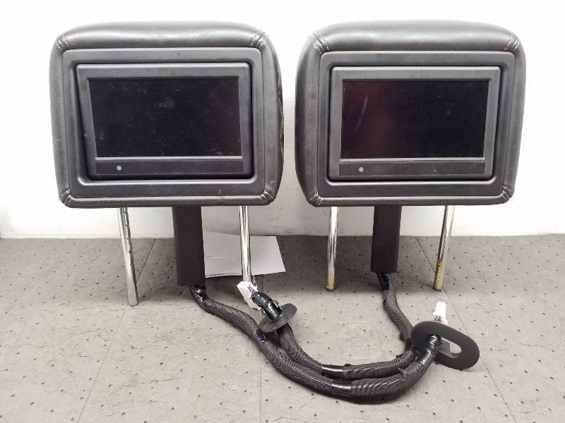 2014 PATHFINDER FRONT HEADRESTS WITH DISPLAY OEM 666666