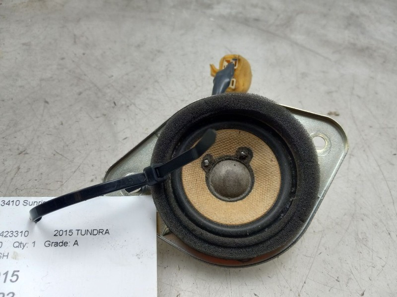 15 TOYOTA TUNDRA PASSENGER RIGHT DASH SPEAKER