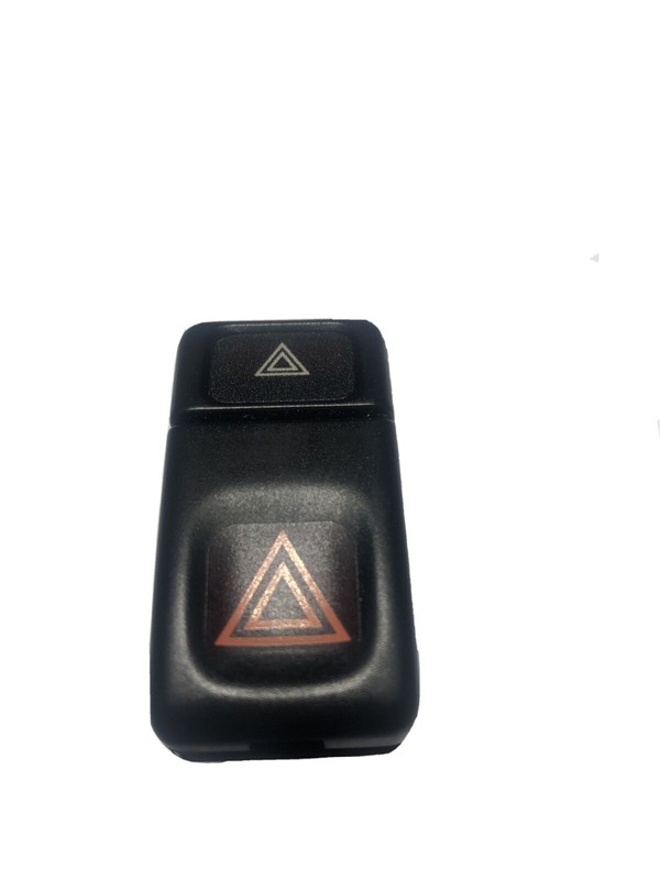 1995- 1997 VOLVO 960 Emergency Hazard Light Control Switch P: 9125204 OEM