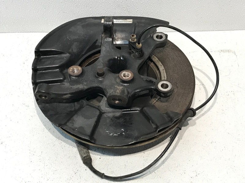 96-02 BMW Z3 FRONT RIGHT PASSENGER SPINDLE KNUCKLE HUB OEM 101k Miles