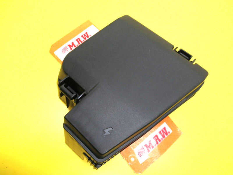 FUSE BOX RELAY MAIN COVER TOP LID CAP ENGINE MOTOR HOOD oem HYUNDAI SONATA 20-21
