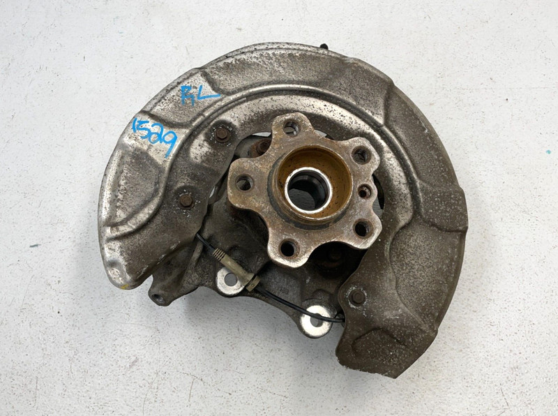 2016-2019 BMW 750i xDrive G12 Rear Left Driver Side Spindle Knuckle Hub 1529 OEM