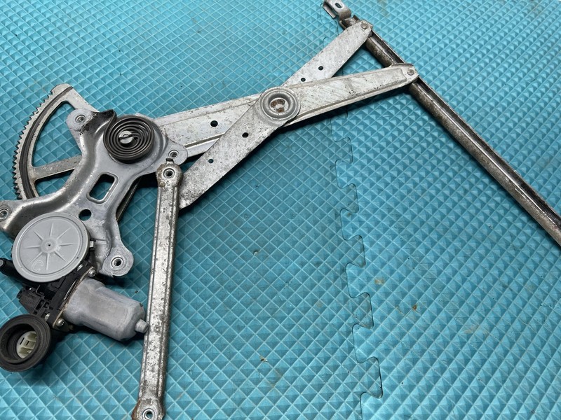 07-21 Toyota Tundra Front Driver Left Window Regulator With Motor Oem Tested