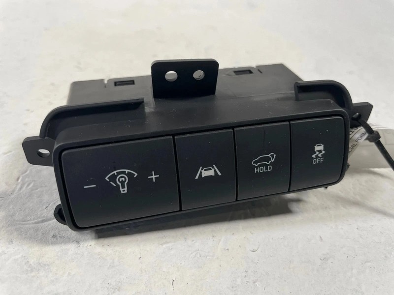 2021 - 2023 HYUNDAI SANTA FE DASH LEFT COMBINATION TRACTION SWITCH PANEL #107932