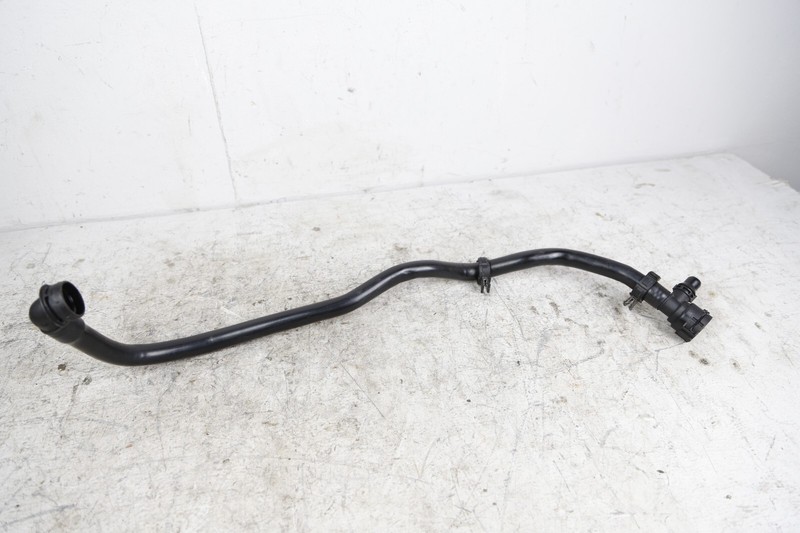 2017-2019 BMW 530i 540i G30 ENGINE RADIATOR COOLANT COOLING HOSE TUBE PIPE OEM
