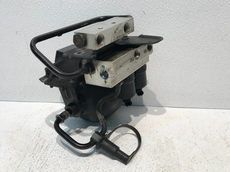 00-06 Mercedes CL600 SL500 Front ABC Hydraulic Valve Block Suspension Pump