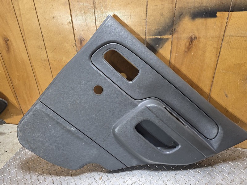 02-04 Nissan Xterra Rear Passenger Right Door Panel Gray Oem Tested