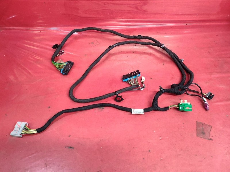2017 Dodge Durango Blu-Ray Disc DVD Player Jumper Wiring Harness 68158991AC
