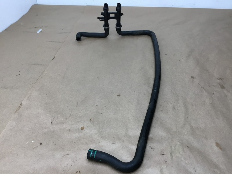 BMW M6 F13 2014 Radiator Cooling Coolant Pipe Hose Line 12-18 :A