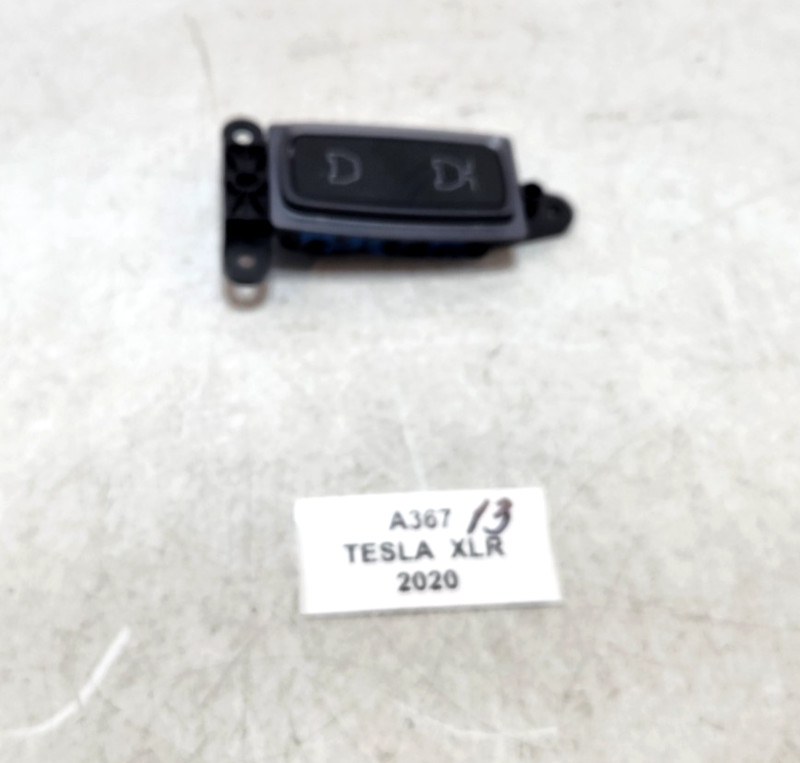 ✅ 2016-2020 OEM Tesla Model X Rear Right Passenger Side Falcon Door Open Switch