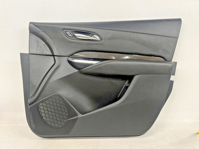 ⭐2021-2023 CADILLAC XT4 FRONT RIGHT SIDE INTERIOR DOOR TRIM PANEL OEM LOT2679