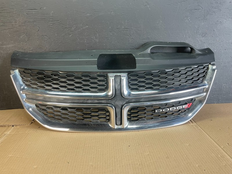 2011 to 2018 Dodge Journey Front Upper Chrome Grill Grille OEM ae3526 DG