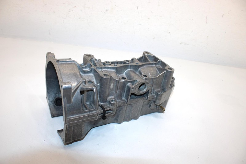 95 Polaris 500 Carb Oem Crankcase W/out Studs 3084609 SPS