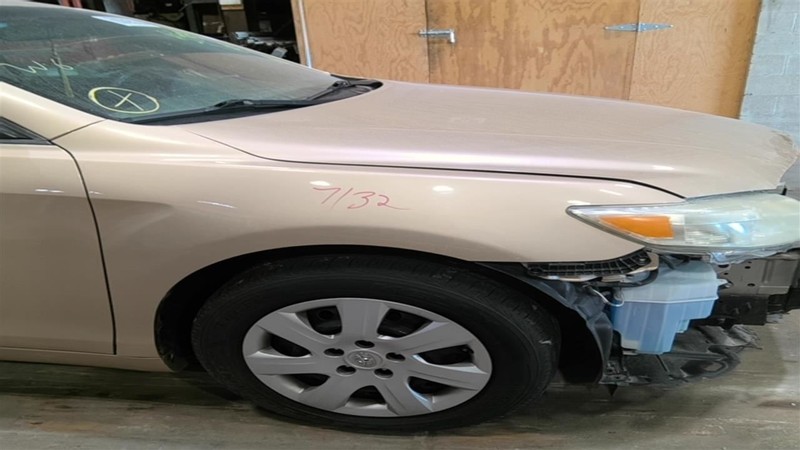 Passenger Fender VIN K 5th Digit 6 Cylinder Fits 07-11 CAMRY 3550388