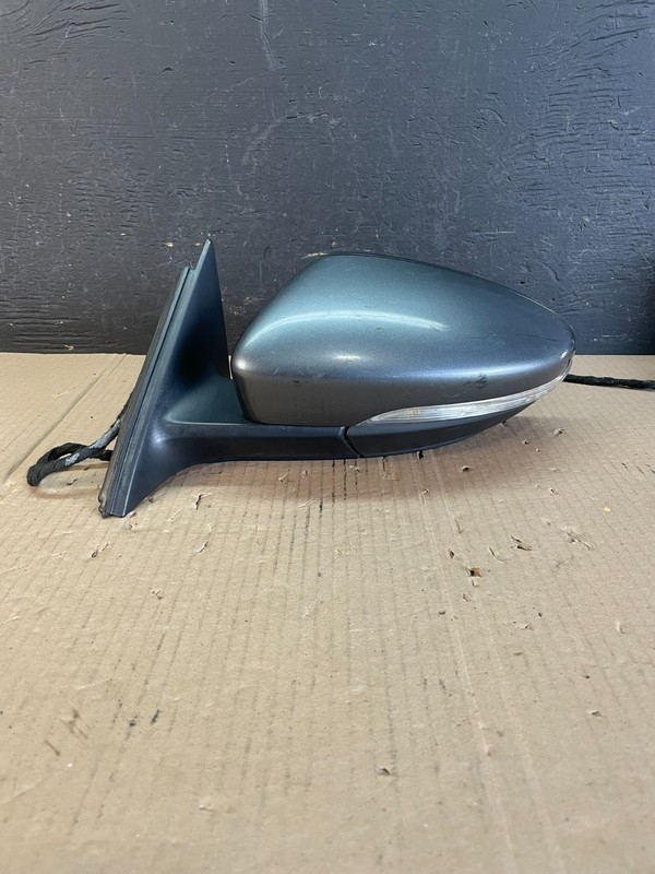 2014-2016 Kia OptimaLeft Driver Side View Door Mirror Turn Signal AD8660 DW