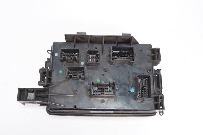DODGE CHALLENGER Fuse Box Integrated Power Module BCM OEM 2013