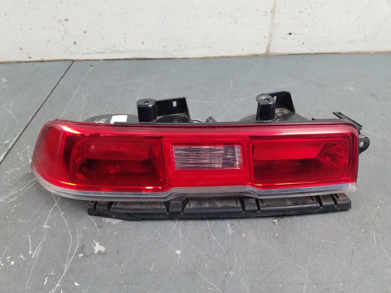 2014 Chevy Camaro Z28 Left Tail Light #9010 L5