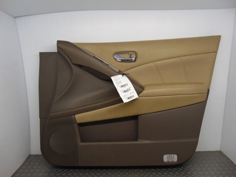 11-14 Nissan Murano Sport Front RH Passenger Door Trim Panel