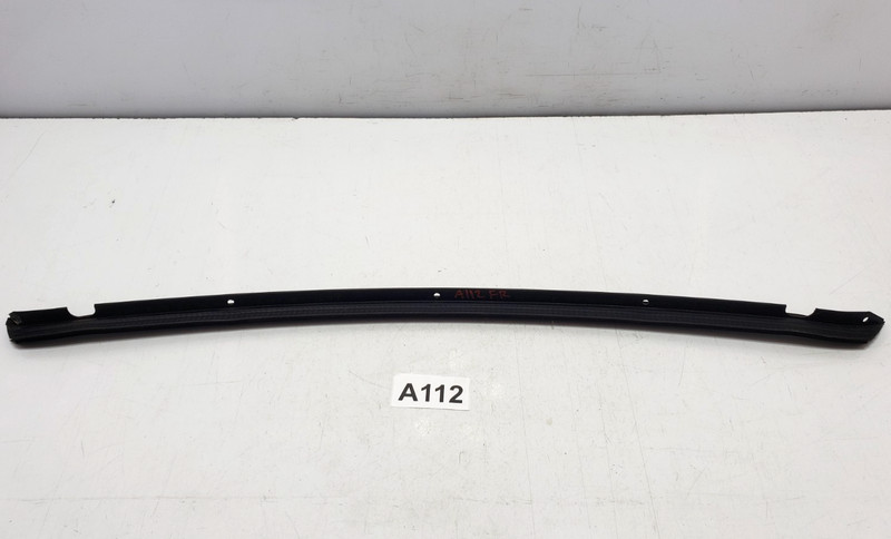 ✅ 02-18 OEM Mercedes W463 G55 AMG Front Right Passenger Door Inner Belt Molding