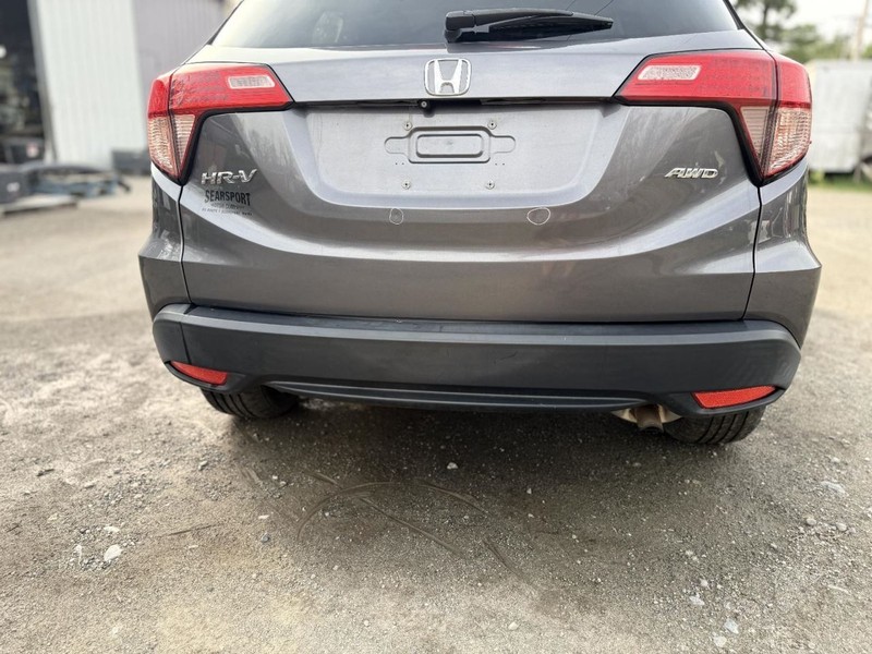 2016-2018 Honda HR-V Rear Bumper Cover Gray