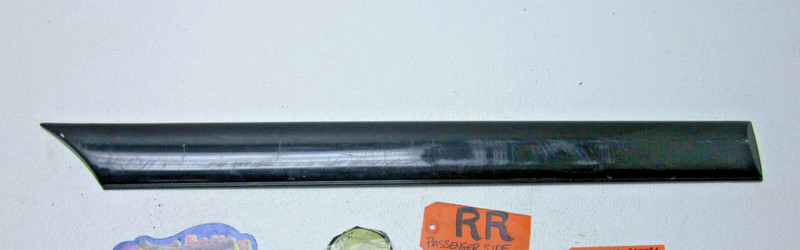 DOOR MOLDING Passenger SIDE BACK REAR BLACK CAR TRIM R for 97-01 CADILLAC CATERA