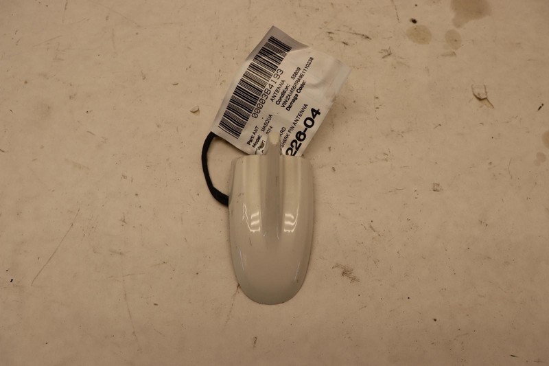 2014-2017 MASERATI QUATTROPORTE ROOF MOUNTED SHARK FIN ANTENNA OEM