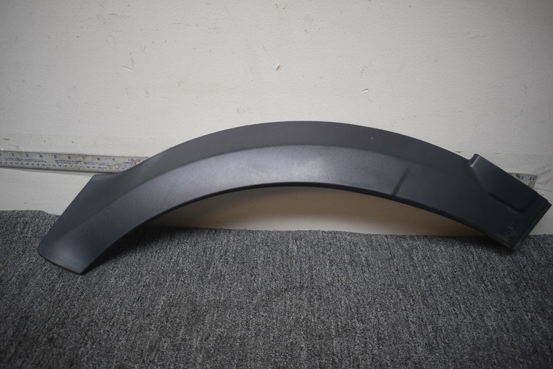 2014-2018 RANGE ROVER VELAR REAR DOOR MOLDING TRIM FACTORY OEM