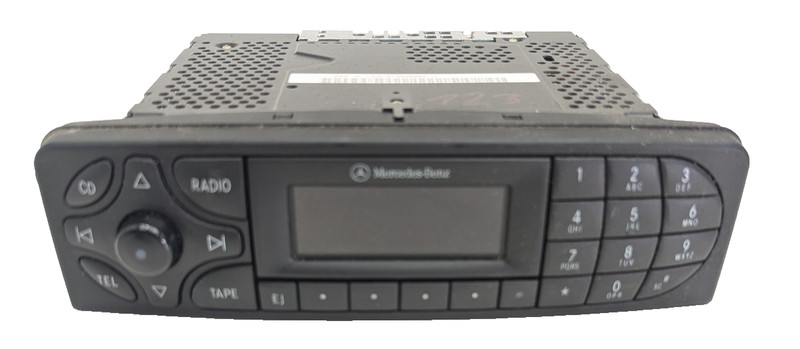 01-05 Mercedes W209 CLK500 C240 Radio Stereo Audio AM FM Unit 2038202586