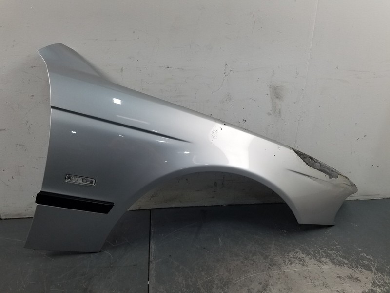 2002 BMW M5 E39 Right Passenger Fender - ** #1164 J7