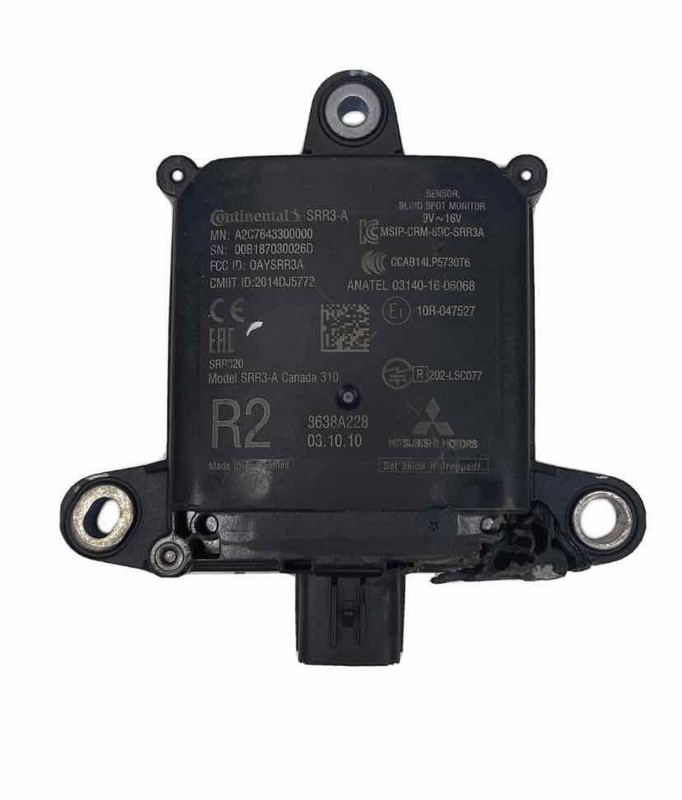 19 MITSUBISHI OUTLANDER BLIND SPOT ALERT UNIT 8638A228 HAS A BROKEN TAB SEE PICS