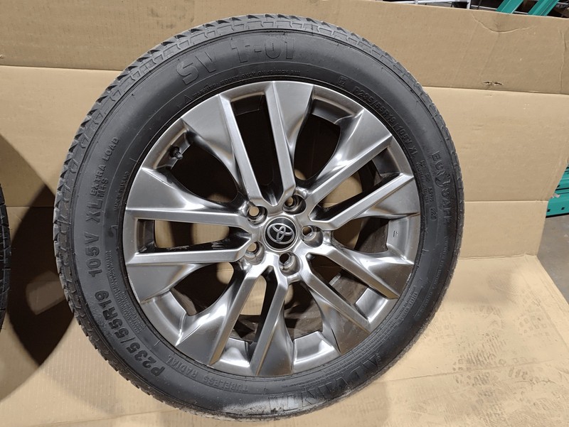 2019-2024 Toyota RAV4 Disc Chrome Ring Rim Tire 19*7.5J 235/55R19 8/32" OEM