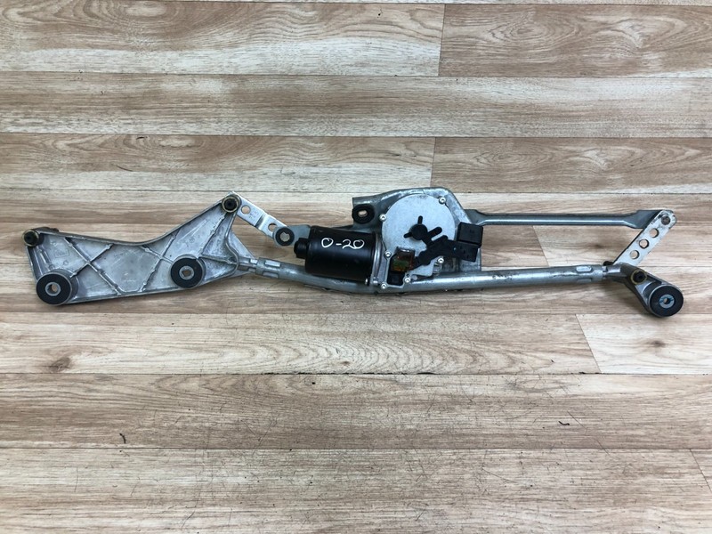 MERCEDES BENZ OEM X164 W164 GL450 ML500 FRONT WINDSHIELD WIPER WITH MOTOR