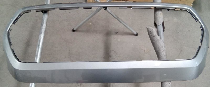 2016-2017 Toyota Tacoma SR Upper Front Grille Surround Code 1D6 53100-04500-B0