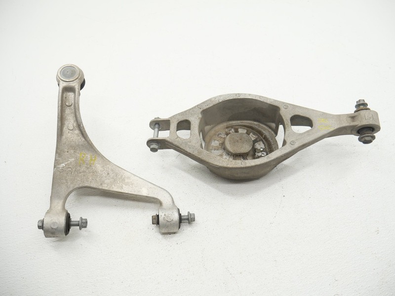 2009-2020 Nissan 370Z Z34 Right Rear Lower Control Arm Set 555016GP0A OEM