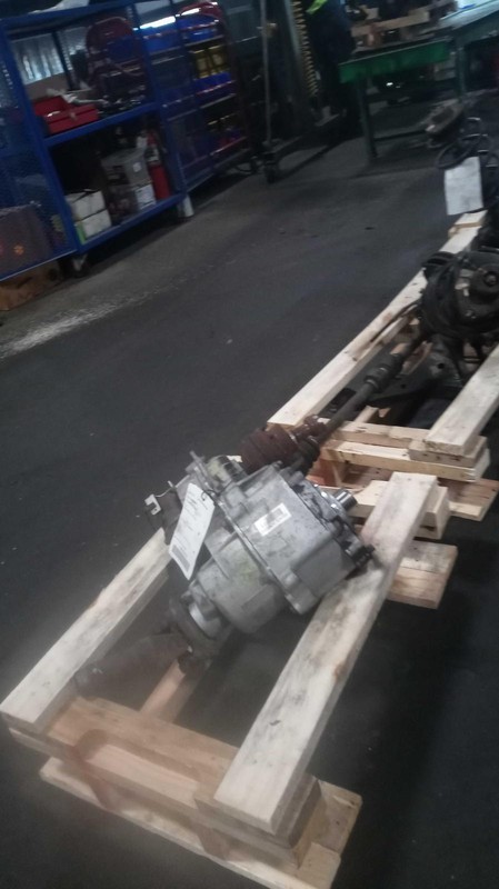 2011 Ford Ranger Transfer Case Assembly OEM 4WD 128K Miles - Grey 9L547A195AB