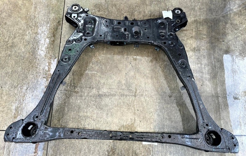 22-26 HYUNDAI TUCSON FWD FRONT SUBFRAME UNDERCARRIAGE CROSSMEMBER CRADLE #112042