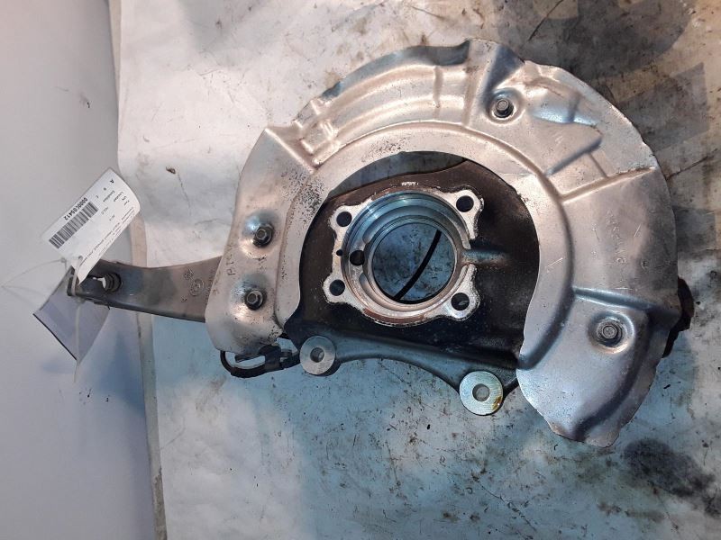 RIGHT FRONT KNUCKLE NO HUB AWD FITS 12-19 BMW 650i 15526