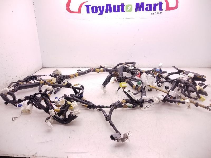 02 03 04 05 Lexus SC430 Dash Wire Harness 82141-24620