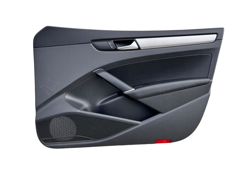 2014-2022 Volkswagen Passat Right Passenger Side Front Door Trim Panel Black