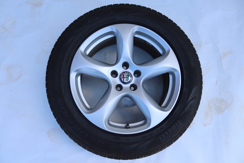2018-2019 ALFA ROMEO STELVIO WHEEL RIM TIRE FIRESTONE 235/60 107V R18X8 OEM