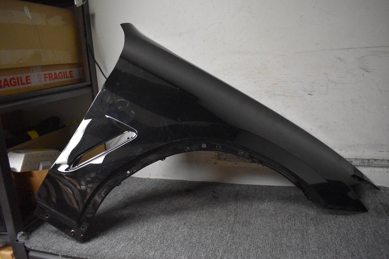 2019-2021 BMW X4 RIGHT SIDE FENDER FACTORY OEM