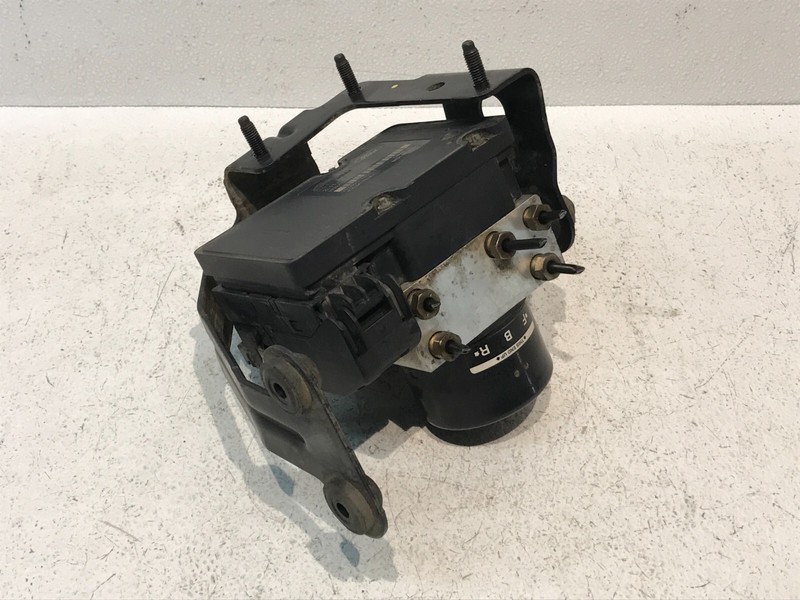 2003-04 Ford Expedition ABS Pump Control Module OEM 2L1T-2C219-AG
