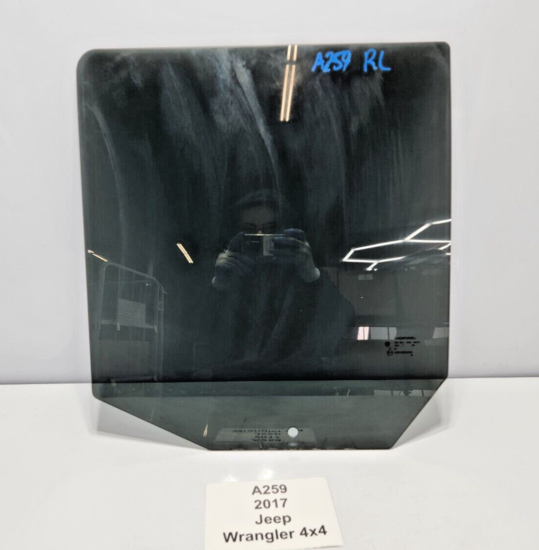 ✅ 2007-2018 OEM Jeep Wrangler JK Rear Left Driver Side Door Window Glass Tinted