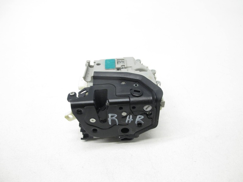 17-24 AUDI B9 A5 S5 A4 S4 SQ5 DOOR LATCH LOCK ACTUATOR REAR RIGHT OEM 032825