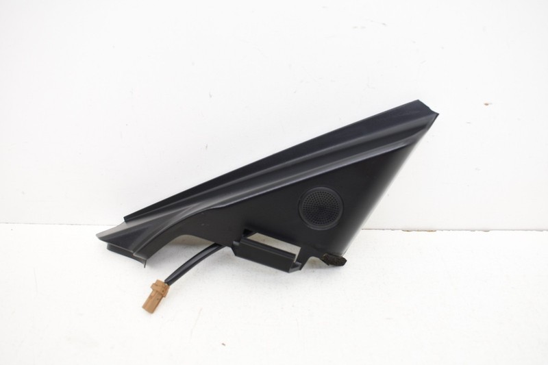 2005 NISSAN 350Z RIGHT PASSENGER SIDE DOOR TWEETER SPEAKER TRIM OEM DAMAGE KW59