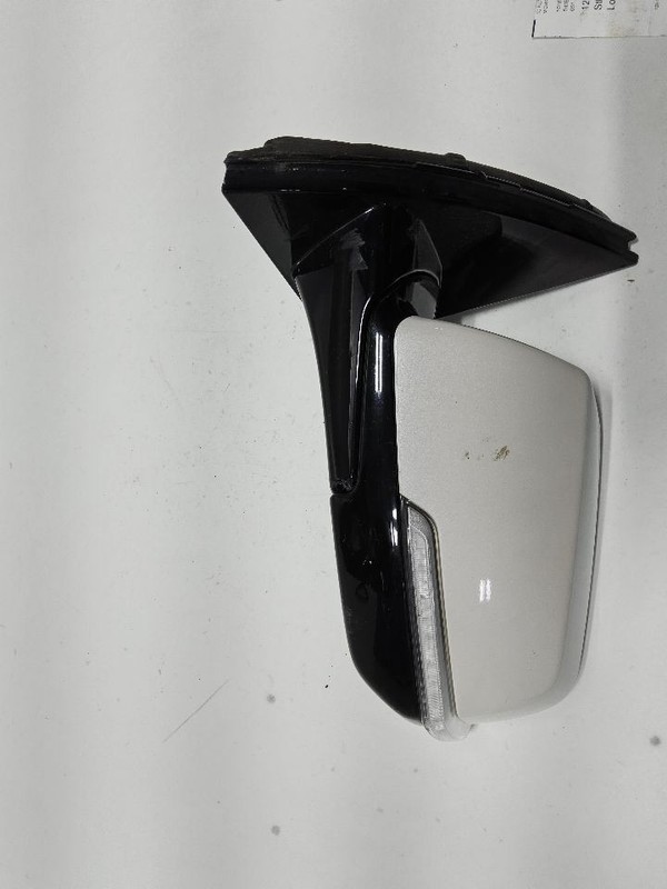2018-2019 Chevy TRAVERSE Driver Side View Mirror Power Manual Fold Opt UKC UVH