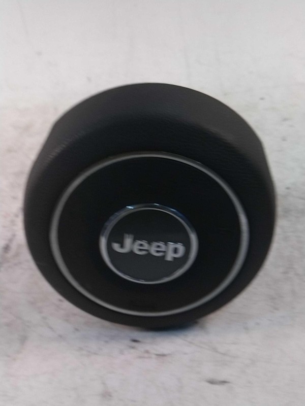 2012 Jeep Grand Cherokee 20 Red Wheel OEM 1JD14DD5AB - Used, 211K Miles