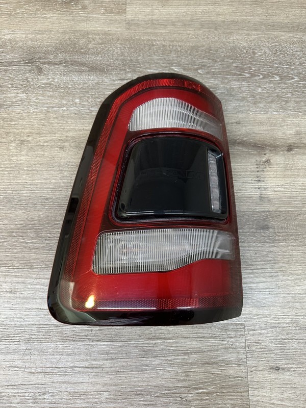2019-24 DODGE RAM LH LED TAIL LIGHT ASSY OEM PART # 68262533AH
